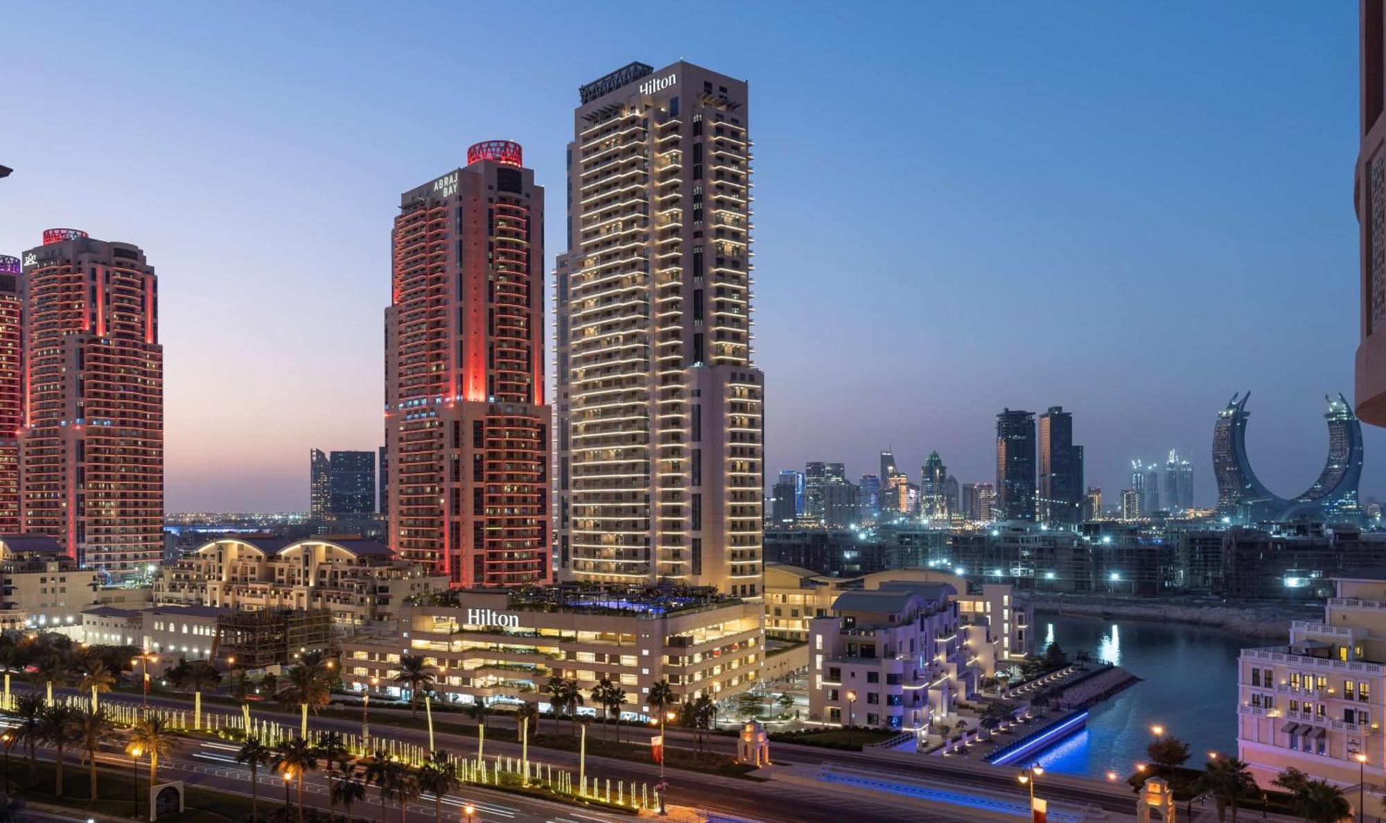 Hilton Doha The Pearl Hotel Exterior photo